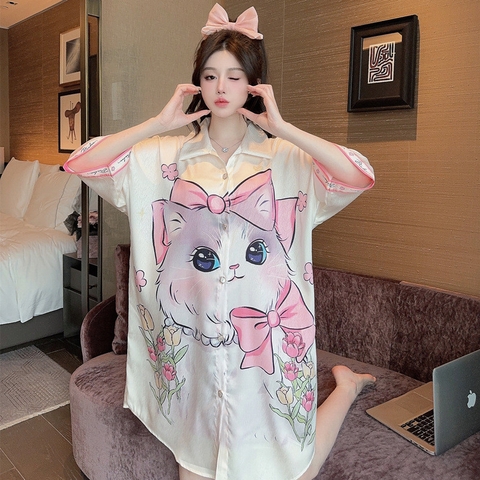 Váy ngủ Pijama hàng hiệu form xuông lụa cao cấp hottrent Trắng phối Họa tiết Mèo mặt lớn VN102240