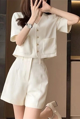 Set áo ngắn quần short trắng cao cấp phong cách hiện đại Hàn Quốc năng động xinh đẹp xu hường mới nhất D184240