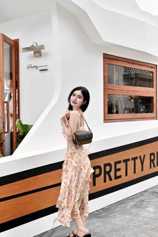 Túi xách nữ 2026 – Túi xích da thật cao cấp, túi đeo chéo dưới cánh tay sang trọng TX228250