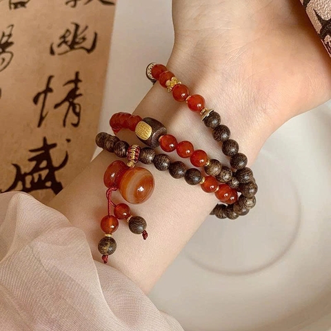 Vòng tay trầm hương Brunei tự nhiên kết hợp mã não đỏ cao cấp cho nữ TS196250