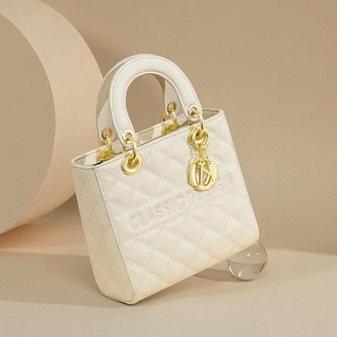 Túi Xách Lady Dior Mẫu Mới 2026 Túi Đeo Chéo Da Thật Nhỏ Gọn, Phong Cách Retro Châu Âu – Mỹ TX242250