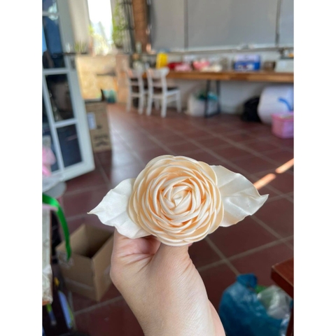 [Ảnh thật] Cài áo hoa hồng vàng hai lá/ Hoa hồng cài áo/ Cài áo công sở/ Phụ kiện đồng phục công sở/ Phụ kiện quần áo