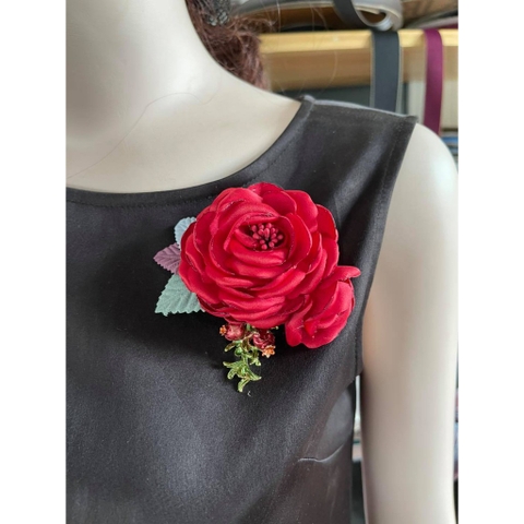 [Có sẵn} Cài áo hai hoa hồng có cuống/ Hoa cài áo sang trọng/ Hoa cài áo dễ thương/ Hoa cài áo cho lễ tiệc