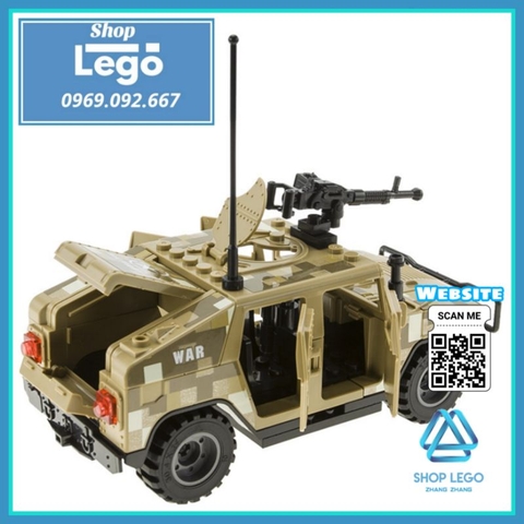 Xếp hình Xe bọc thép Humvee HMMWV M1114 của quân đội Mỹ gồm 72 hình lắp được 2 kiểu Lego Minifigures TBS J773