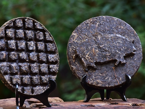 TRÀ VÀNG - BÁNH TRÀ SỐNG 2022 YÊN BÁI 1 TÔM - 3 LÁ 500G BTR CON GIÁP HỢI