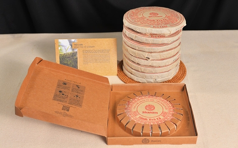 TRÀ VÀNG - BÁNH TRÀ CHÍN 2019 YÊN BÁI 1 TÔM - 3 LÁ 300G BTR