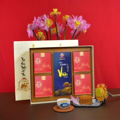 SET TRÀ BÁNH TT0104H ( 1 HỘP TRÀ XANH VIÊN 80G + 4 BÁNH TT 120G )