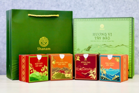 SET QUÀ HƯƠNG VỊ TÂY BẮC ( 1 HŨ TÁO + 1 HŨ ĐÀO + 1 HŨ MẬN + 1 HỘP HTM 30G)