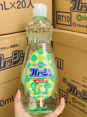 Nước rửa chén hữu cơ PAIPAI NHẬT 600ml