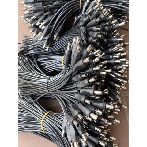 Dây rắc nguồn cam DC Camera (Jack Đực) hàng zin đồng 100%