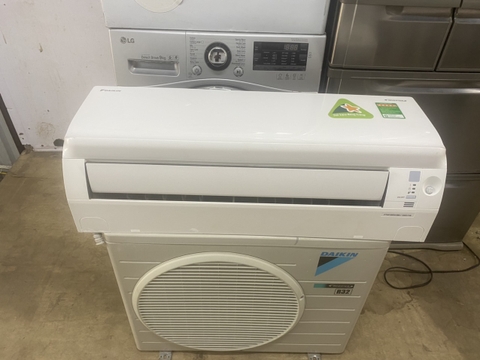 Điều Hòa 1 Chiều Inverter Daikin 9000 BTU FTKA25VAVMV, NEW 95%
