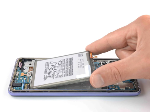 Thay Pin Điện Thoại Samsung Tại A1368 - Bảo Hành 6 Tháng