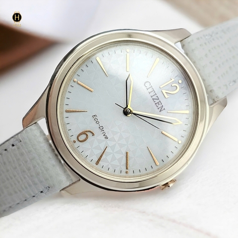 Đồng Hồ Nữ Citizen Quartz Eco-Drive EM0509-10A