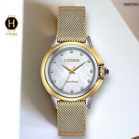 Đồng Hồ Nữ Citizen Quartz Eco-Drive EM0794-54D Dây Thép Vàng Mặt Trắng Xà Cừ