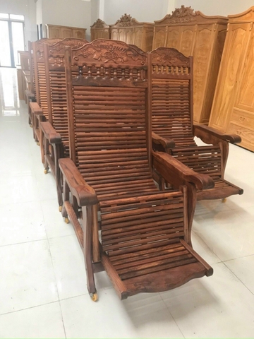 GHẾ TỰA