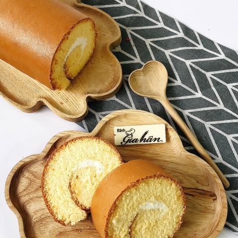 Bông Lan Phô Mai Cuộn