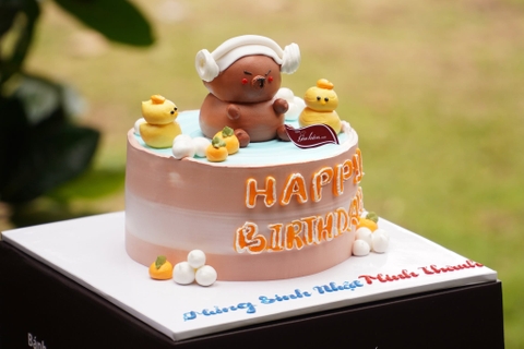 BÁNH KEM SỮA TƯƠI SIZE 14CM