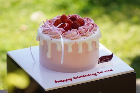 BÁNH KEM SỮA TƯƠI SIZE 22