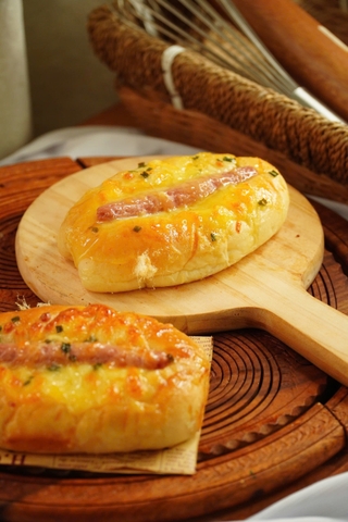 Xúc Xích Đơn Phô Mai