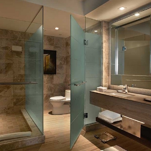 PHÒNG TẮM KÍNH CƯỜNG LỰC 10 mm HIỆN ĐẠI VÀ SANG TRỌNG