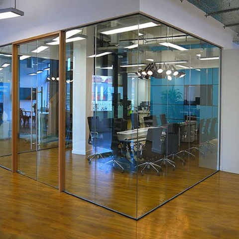 VÁCH KÍNH VĂN PHÒNG KN3