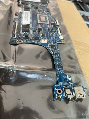 Main HP Envy 13-Ar ,18740-1