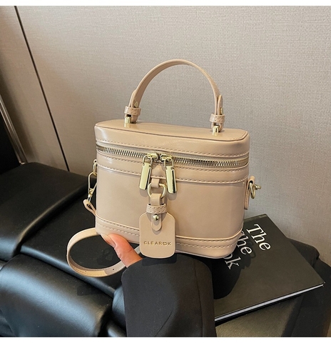 Túi Đeo Chéo - Cầm Tay Nhiều Màu Dễ Phối Đồ - tt250432