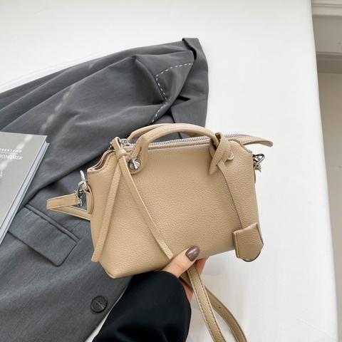 Túi Đeo Chéo Nữ Có Quai Xách - Giỏ Xách Đeo Vai Mona - tt250535