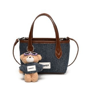 Túi Xách -  Đeo Vai Da Bò Kèm Charm - 250937