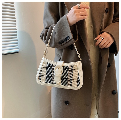 Túi Đeo Vai Chất Dạ Nữ - Giỏ Xách Đeo Chéo Mona - tt230152