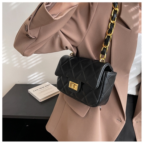 Túi Đeo Chéo Nữ - Giỏ Đeo Vai Mona - tt230117