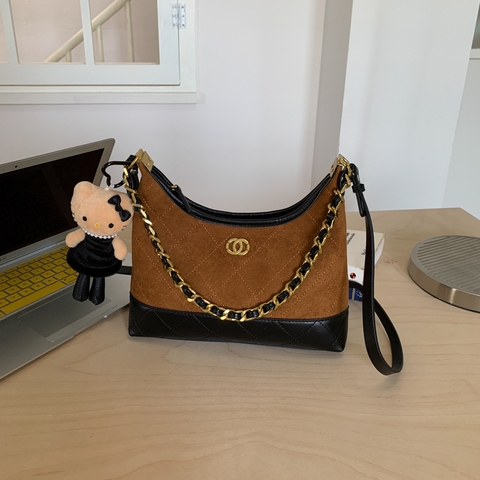 Túi Da Lộn Size Vừa Phong Cách Hiện Đại Tinh Tế - tt251070