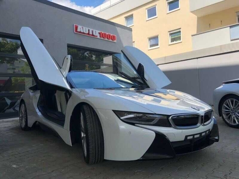 BMW i8 Roadster