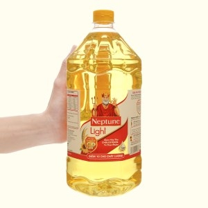 Dầu ăn Neptune Light chai 2.0 lít