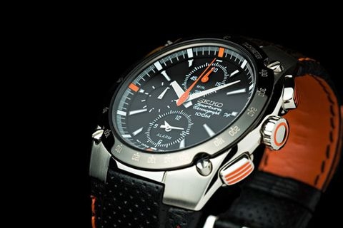 3 MẪU ĐỒNG HỒ CHRONOGRAPH 6 KIM MỨC GIÁ TRUNG BÌNH ĐÁNG MUA NHẤT