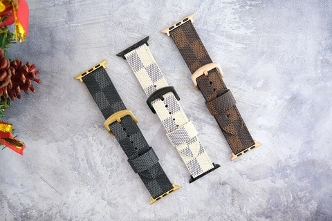 MUA, THAY DÂY ĐỒNG HỒ BURBERRY GIÁ BAO NHIÊU, Ở ĐÂU?
