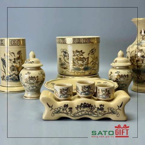 Quà tặng VIP - Bộ Đồ Thờ Vẽ Vàng 24K