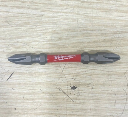 Mũi vít milwaukee (PH2-65mm) - 4361