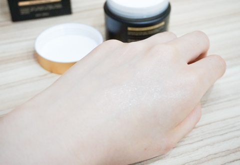 [NHẬP MÃ PEKAH20 GIẢM 20K] Kem Dưỡng Ốc Sên Cấp Ẩm Và Ngừa Lão Hóa Da Pekah - PEKAH Rebirth Black Snail Cream