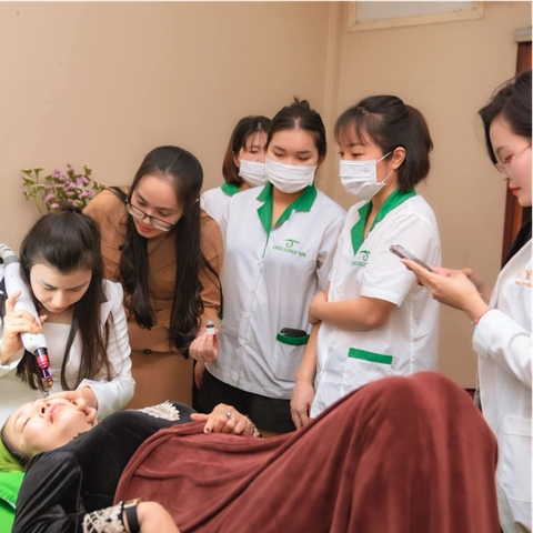 Liệu Trình Trị Nám Cao Cấp