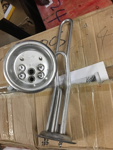 Ruôt a ngang 2 lỗ 4 chân bát 9,3 cm