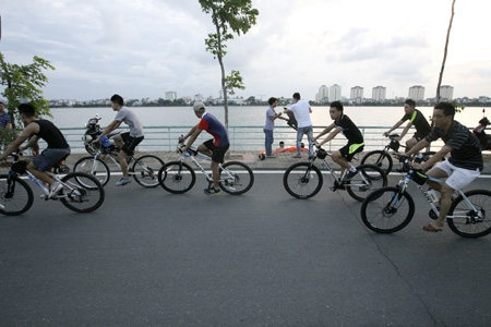 Du lịch với SAVA BIKE, cần những gì?