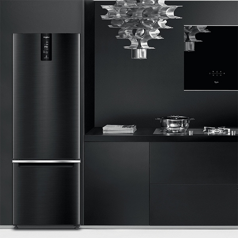 Tủ lạnh Whirlpool WFB320NBSV 312L