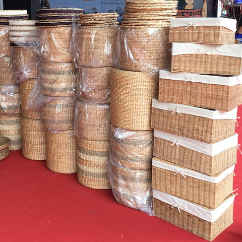 Đôn ngồi lục bình 40x40cm - Round Water Hyacinth Woven Ottoman