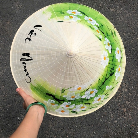 Nón lá Huế vẽ trang trí decor phong cách đồng quê -  Nón lá biểu diễn văn nghệ nhiều kích thước