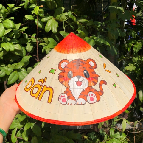 Nón lá vẽ 12 con giáp - Nón lá Huế