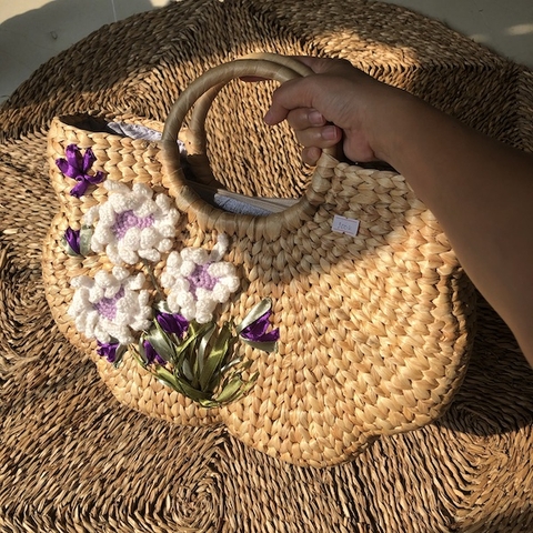 Giỏ xách lục bình thêu tay có lót vải và khoá kéo