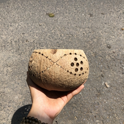 Lồng Đèn Trung Thu Gáo Dừa - Gáo dừa làm lồng đèn (tặng kèm dây + nến)