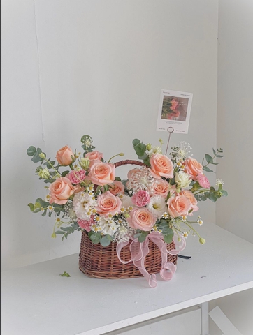 Giỏ cắm hoa bằng mây - Giỏ mây đựng trái cây làm quà tặng