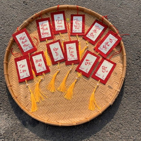 THẺ TREO Treo Trang Trí Tết - Tag mành tre treo mai đào